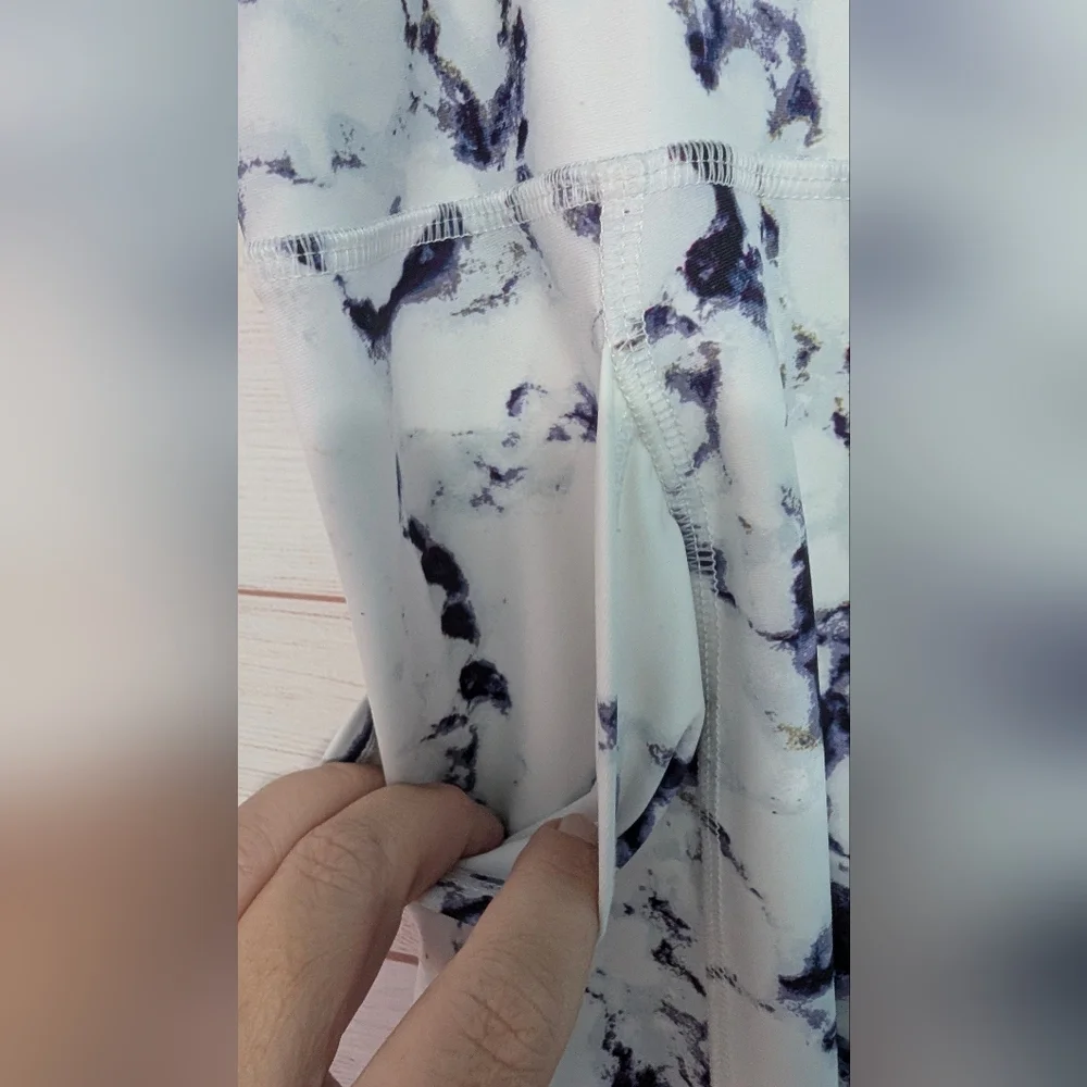 Nwot Old Navy Power Soft Light Marble Print Leggings Size XXL - Picture 10 of 10